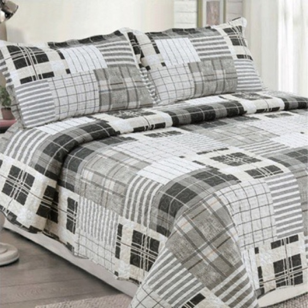 Queen 3 piece quilt set